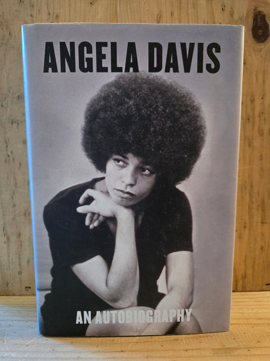 An Autobiography // Angela Davis // 2021 // Hardcover