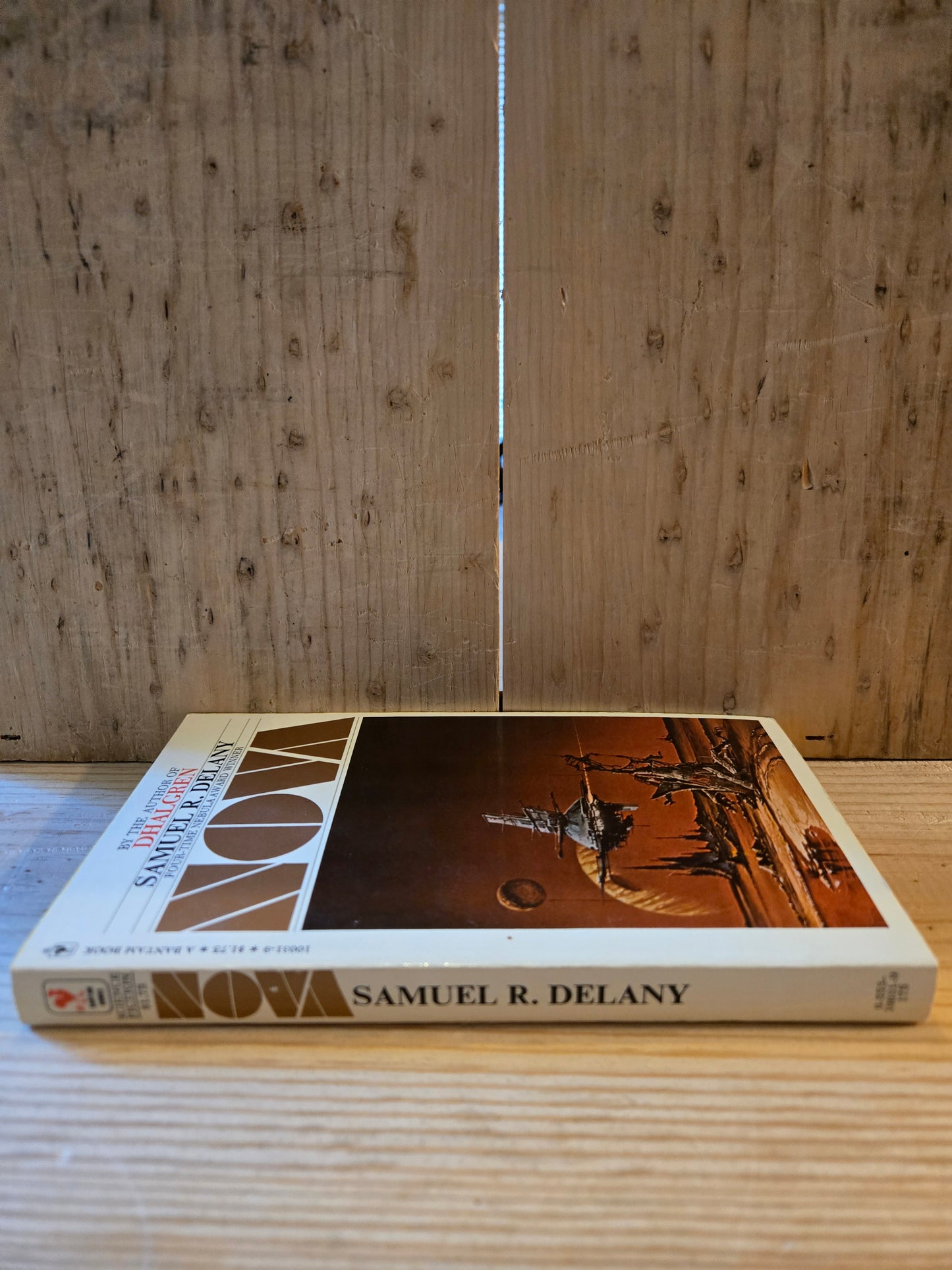 Nova // Samuel R. Delany // Bantam 6th Printing 1975 // Vintage Paperback Sci-fi