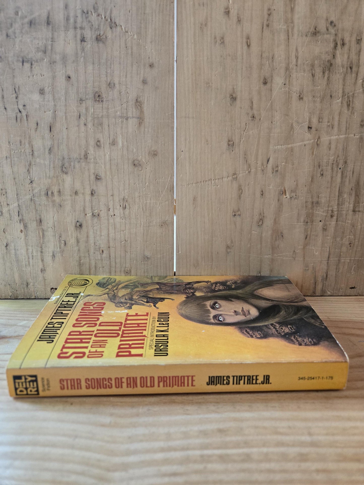 Star Songs of an Old Primate // James Tiptree Jr. // 1978 // Vintage Paperback Sci-fi
