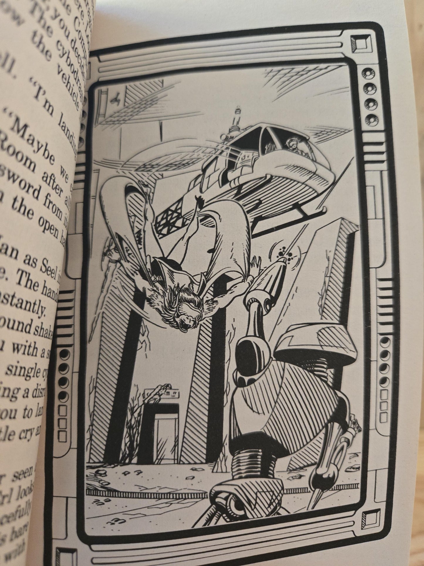 Dungeons & Dragons: An Endless Quest Book #17 Captive Planet // Morris Simon // 1984 // Vintage Paperback Fantasy CYOA