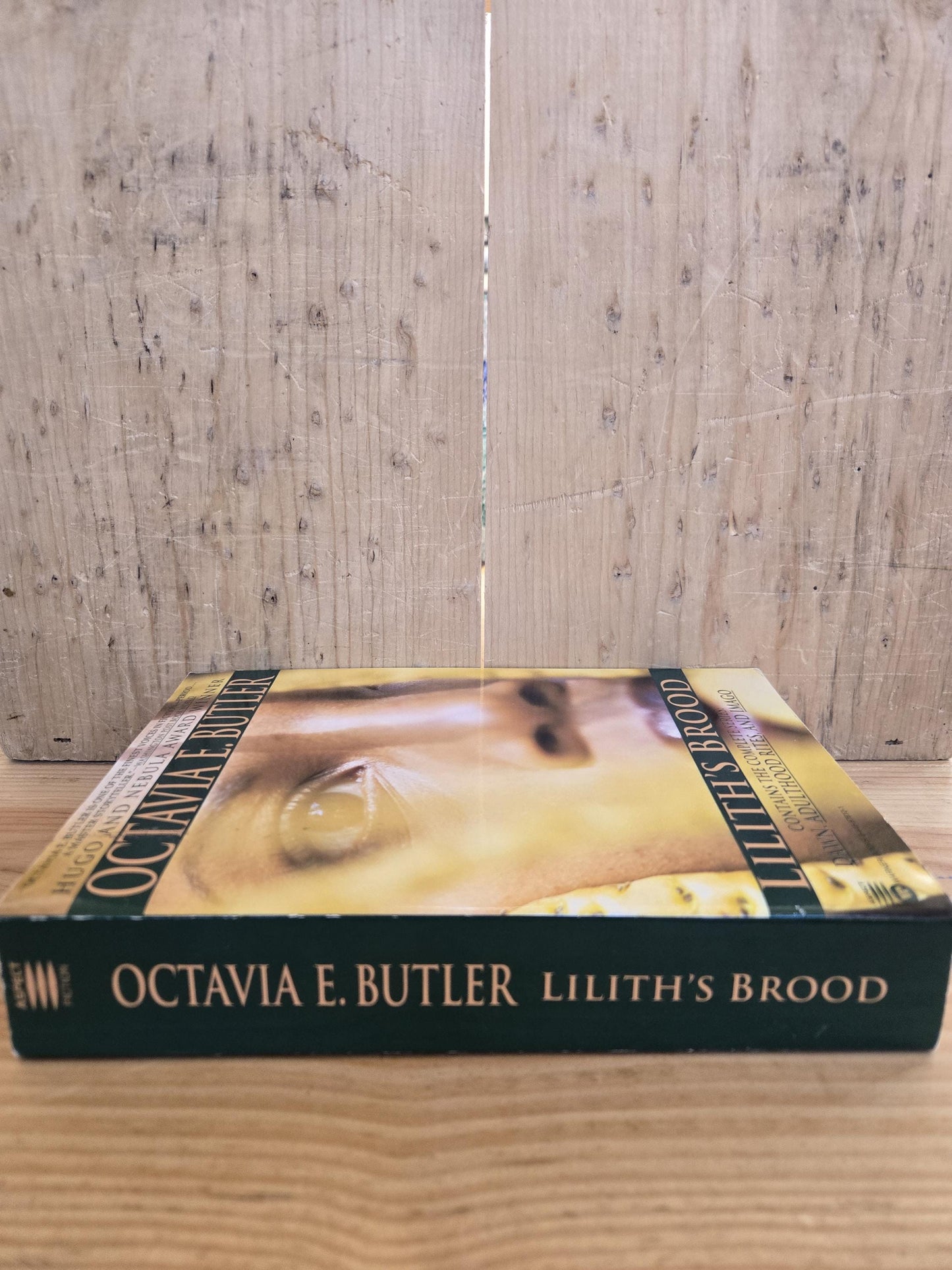 Lilith's Brood // Octavia E. Butler // 2000 // Vintage Paperback Sci-fi