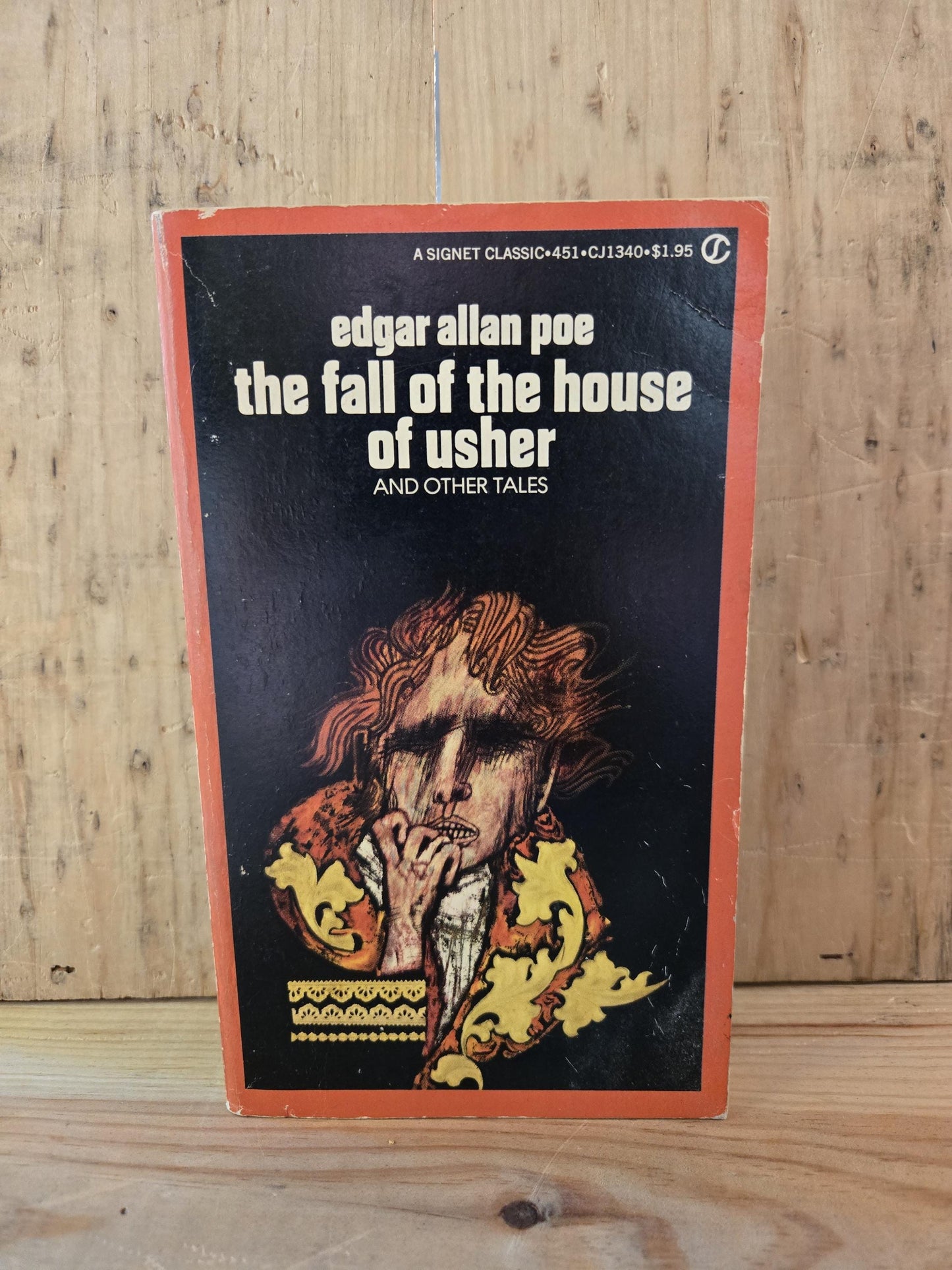 The Fall of the House of Usher and Other Tales // Edgar Allan Poe // 1960 // Vintage Paperback Horror Mystery