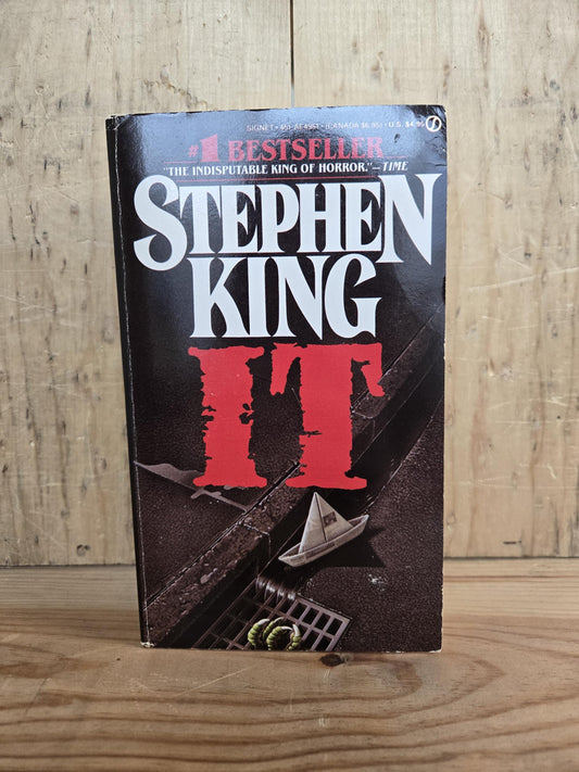 IT // Stephen King // 11th Printing 1987 // Vintage Paperback Horror