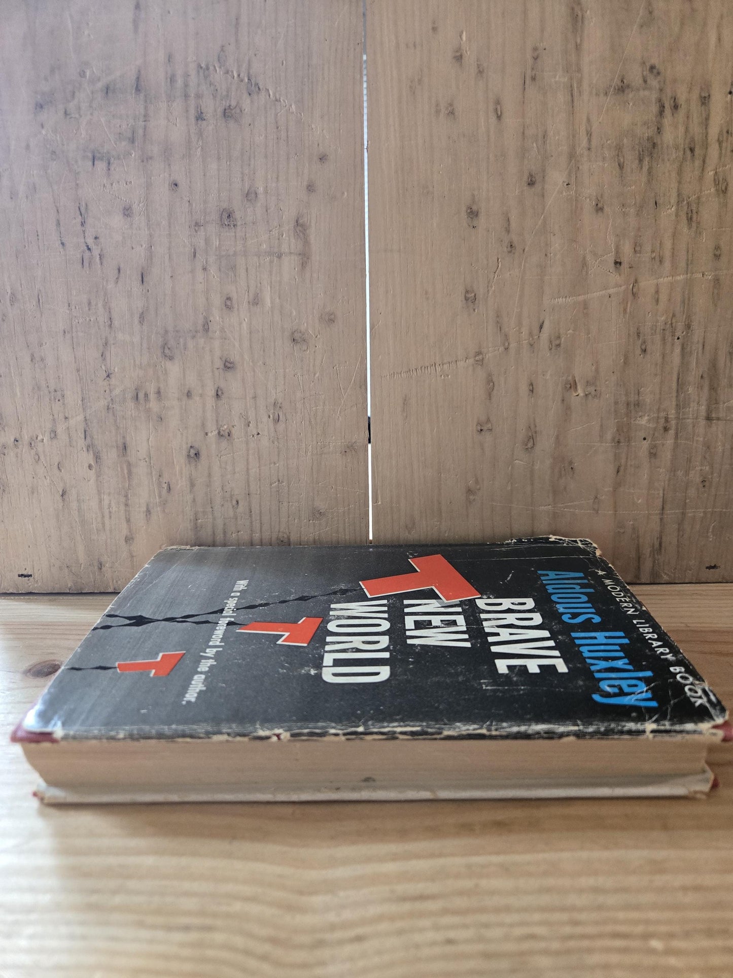Brave New World // Aldous Huxley // Modern Library 1946 // Vintage Hardcover