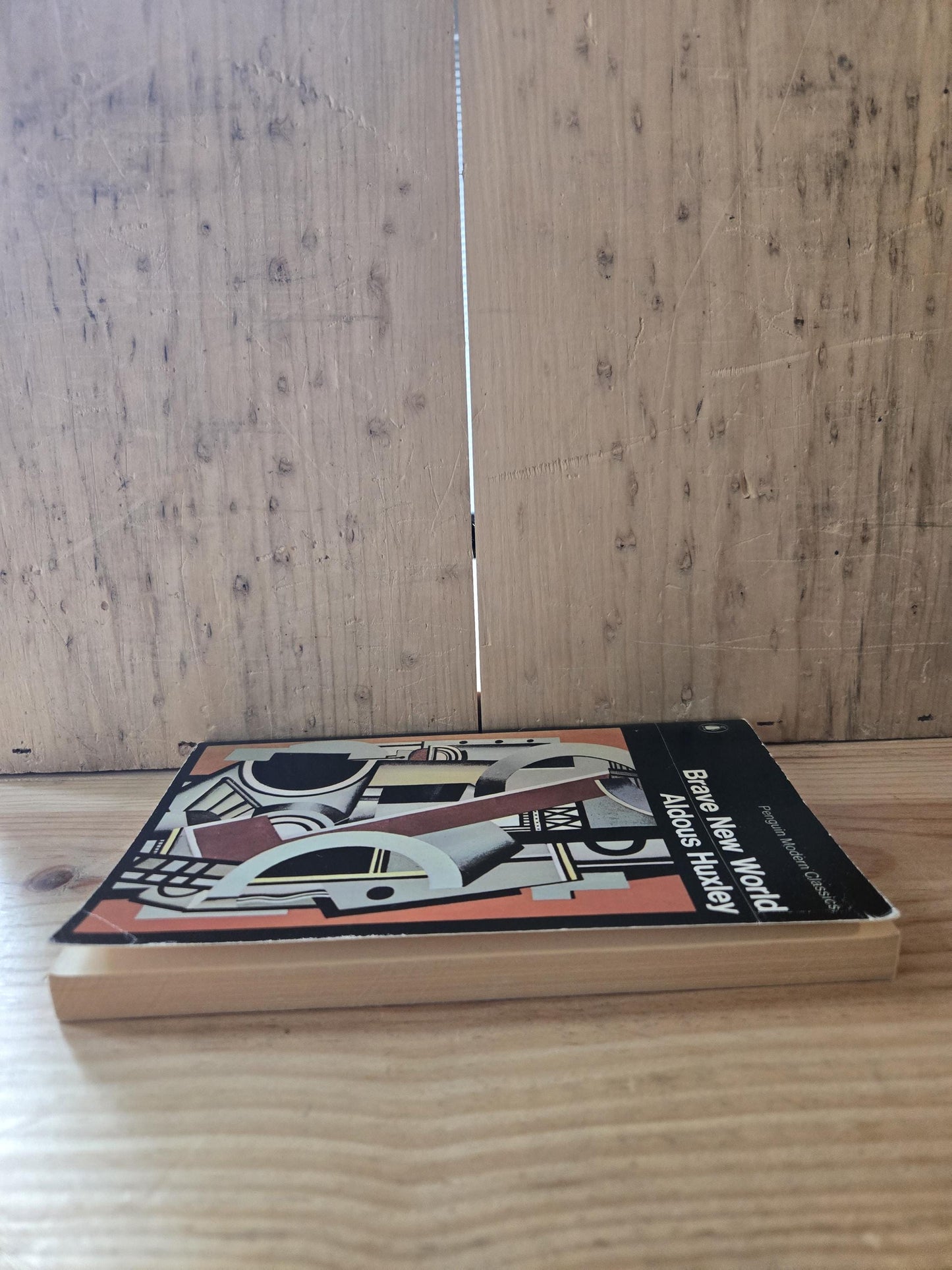 Brave New World // Aldous Huxley // 1974 // Vintage Paperback Dystopian