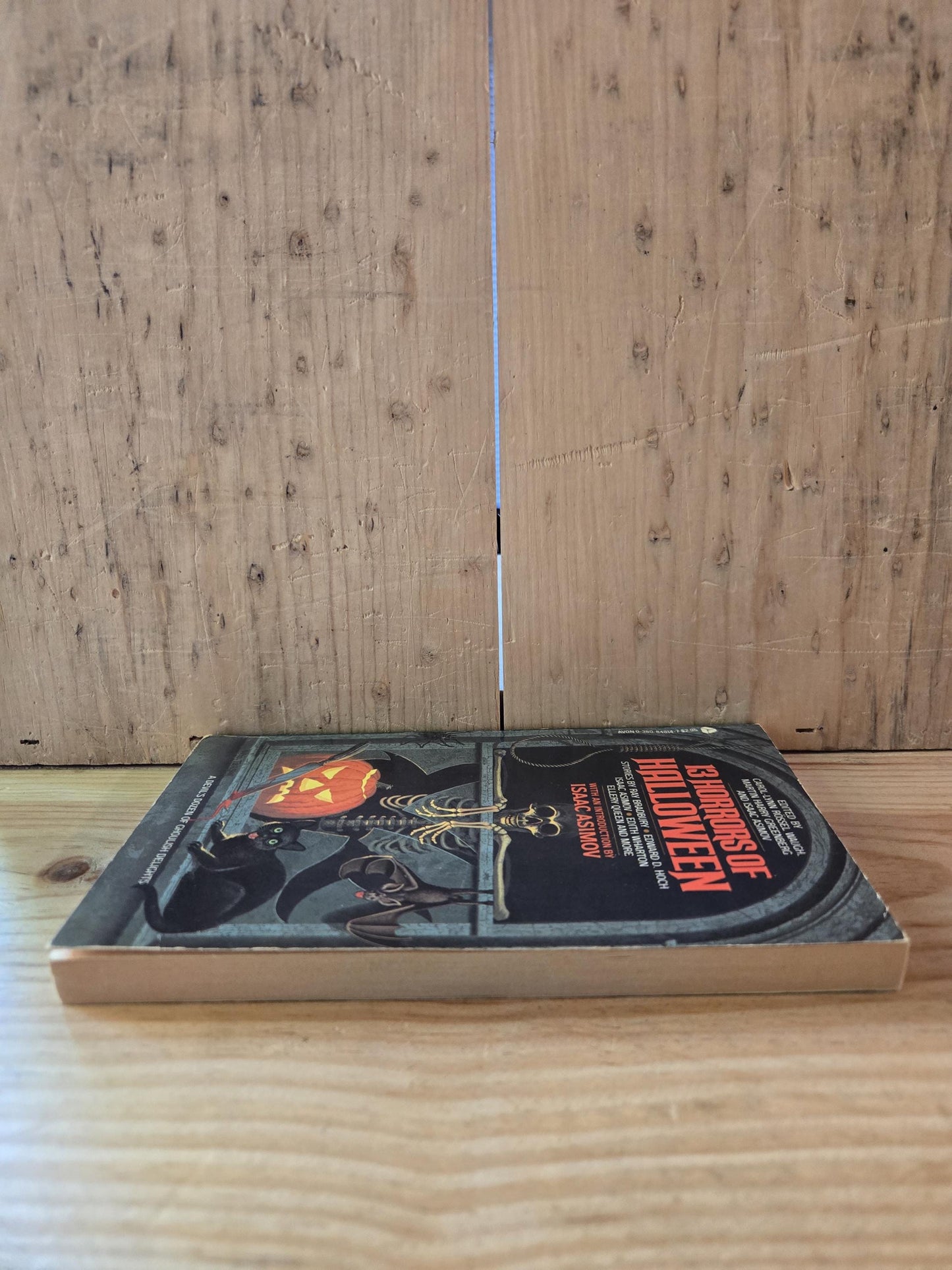 13 Horrors of Halloween // Edited by Carol-Lynn Rossel Waugh, Martin Harry Greenberg, and Isaac Asimov // 1983 // Vintage Paperback