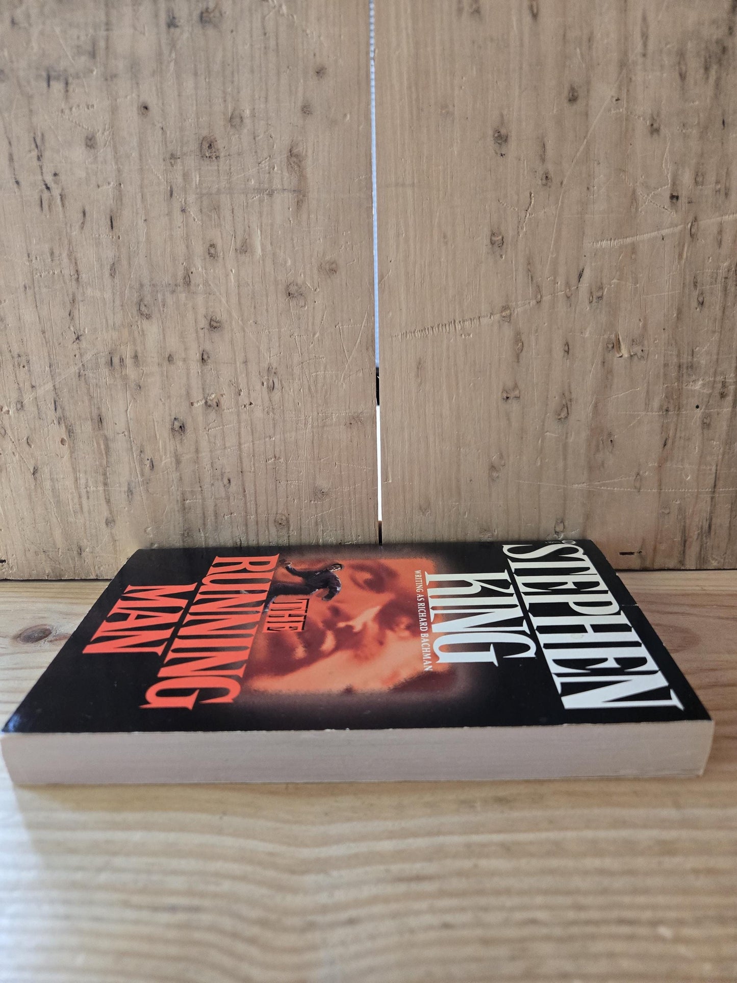The Running Man // Stephen King // 17th Printing 1982 // Vintage Paperback Horror Thriller Dystopian