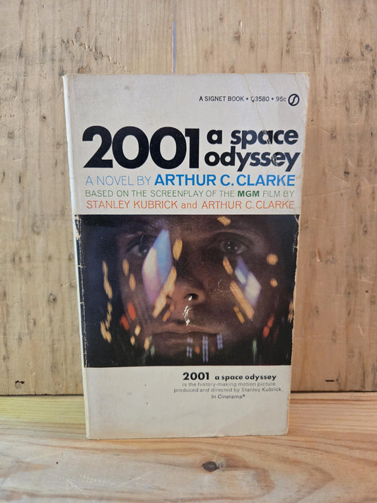 2001 A Space Odyssey // Arthur C. Clarke // 18th Printing 1970s // Vintage Paperback Sci-fi