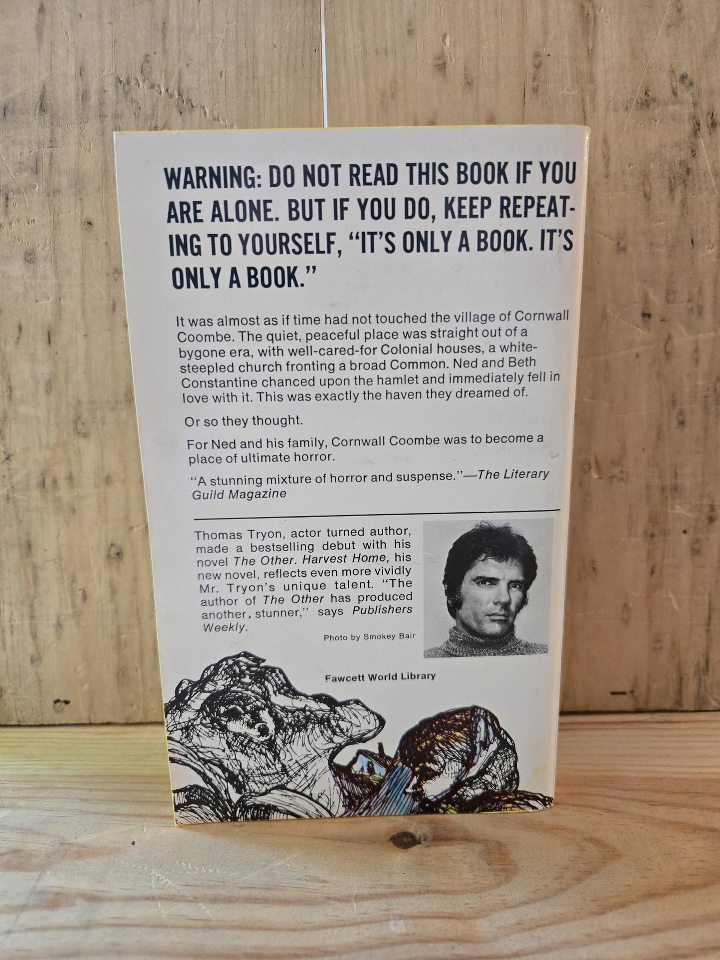 Harvest Home // Thomas Tryon // 1974 // Vintage Paperback Horror