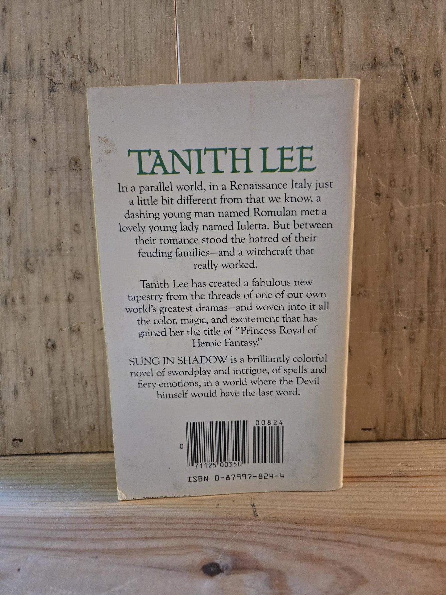 Sung in the Shadow // Tanith Lee // DAW 1st Printing 1983 // Vintage Paperback Fantasy