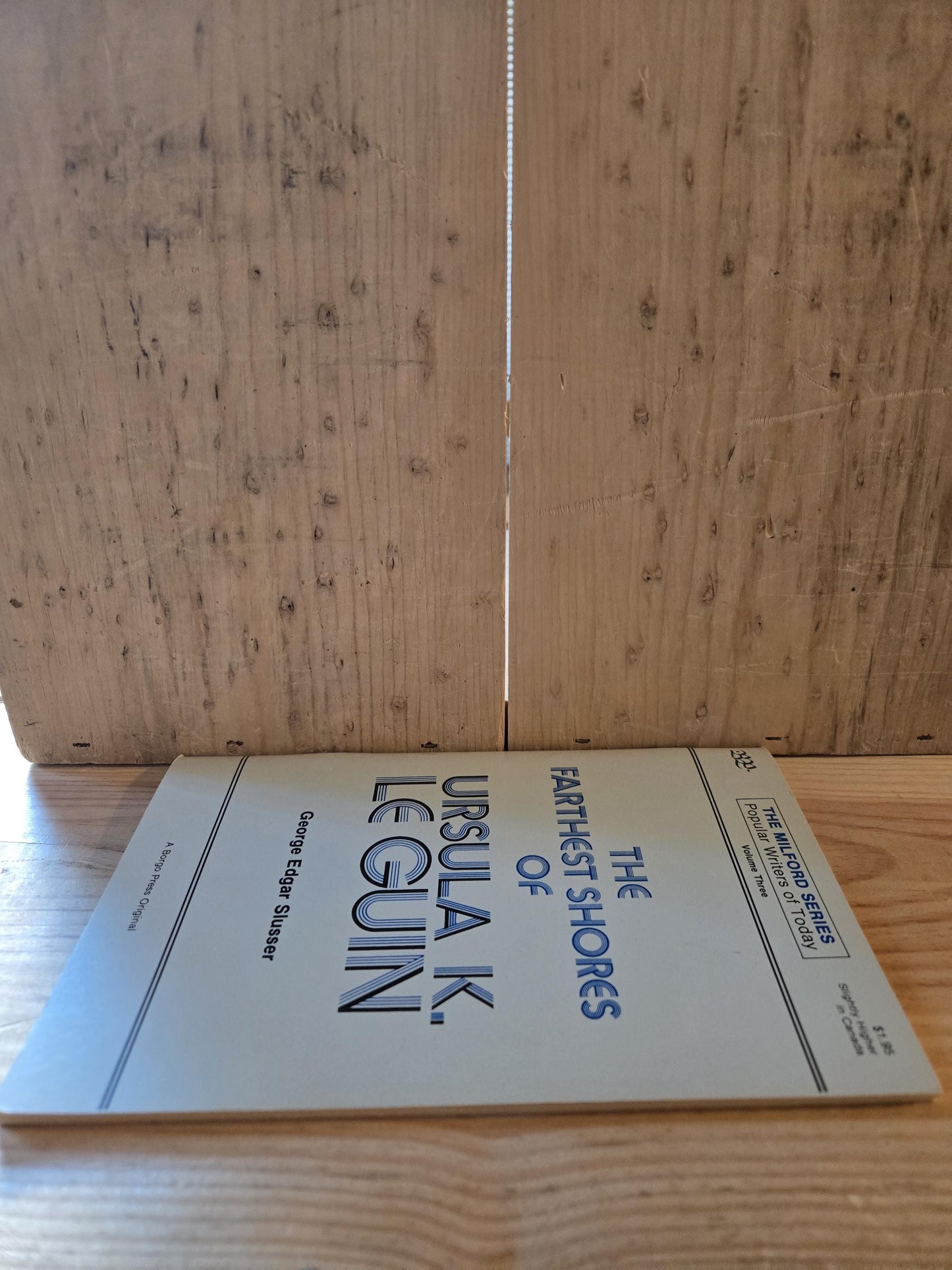 The Farthest Shores of Ursula K. Le Guin // George Edgar Slusser // 1976 // Vintage Paperback Pamphlet Essays Sci-fi Fantasy