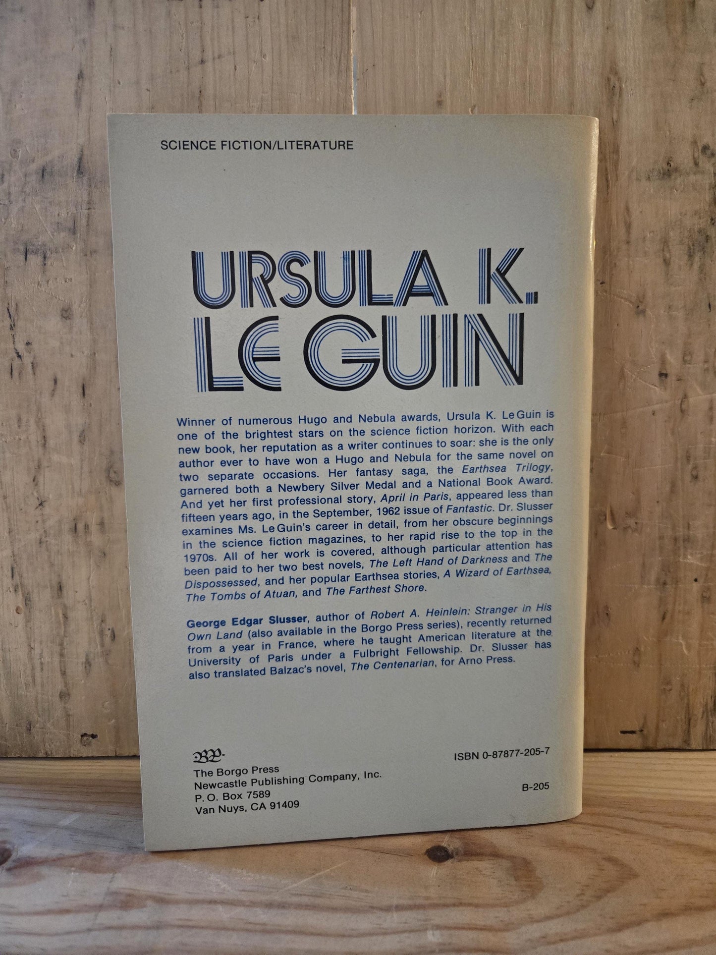 The Farthest Shores of Ursula K. Le Guin // George Edgar Slusser // 1976 // Vintage Paperback Pamphlet Essays Sci-fi Fantasy