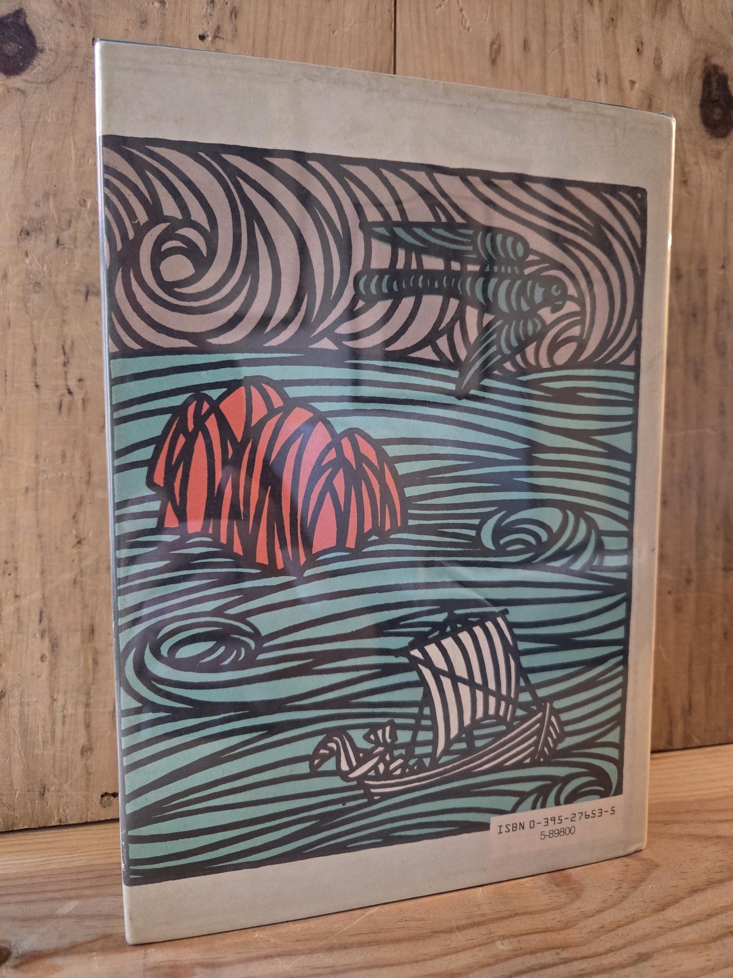 A Wizard of Earthsea // Ursula K. Le Guin // 1970s // Vintage Hardcover Fantasy Drawings by Ruth Robbins