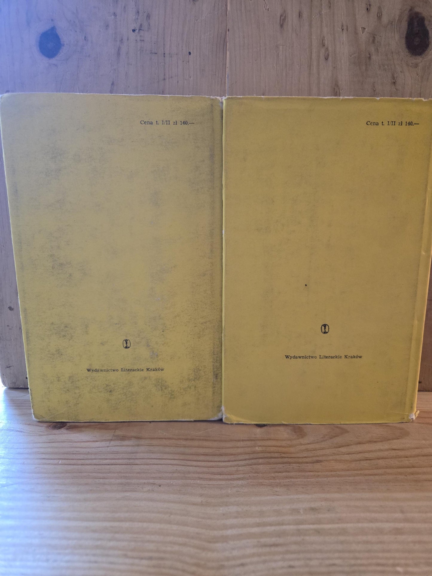 Fantasytyka i Futurologia (2 Volumes) // Stanislaw Lem // 1973 // Vintage Hardcover Essay Science Fiction Futurology
