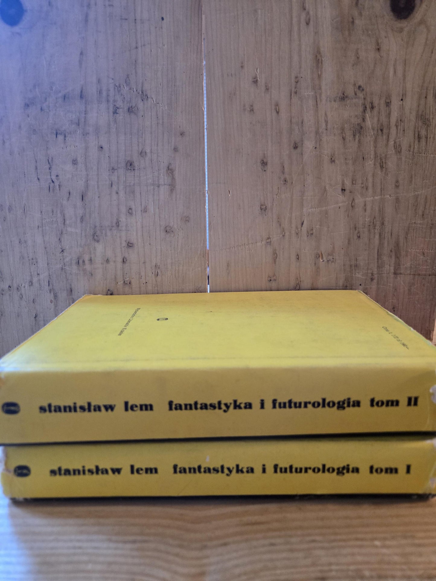 Fantasytyka i Futurologia (2 Volumes) // Stanislaw Lem // 1973 // Vintage Hardcover Essay Science Fiction Futurology