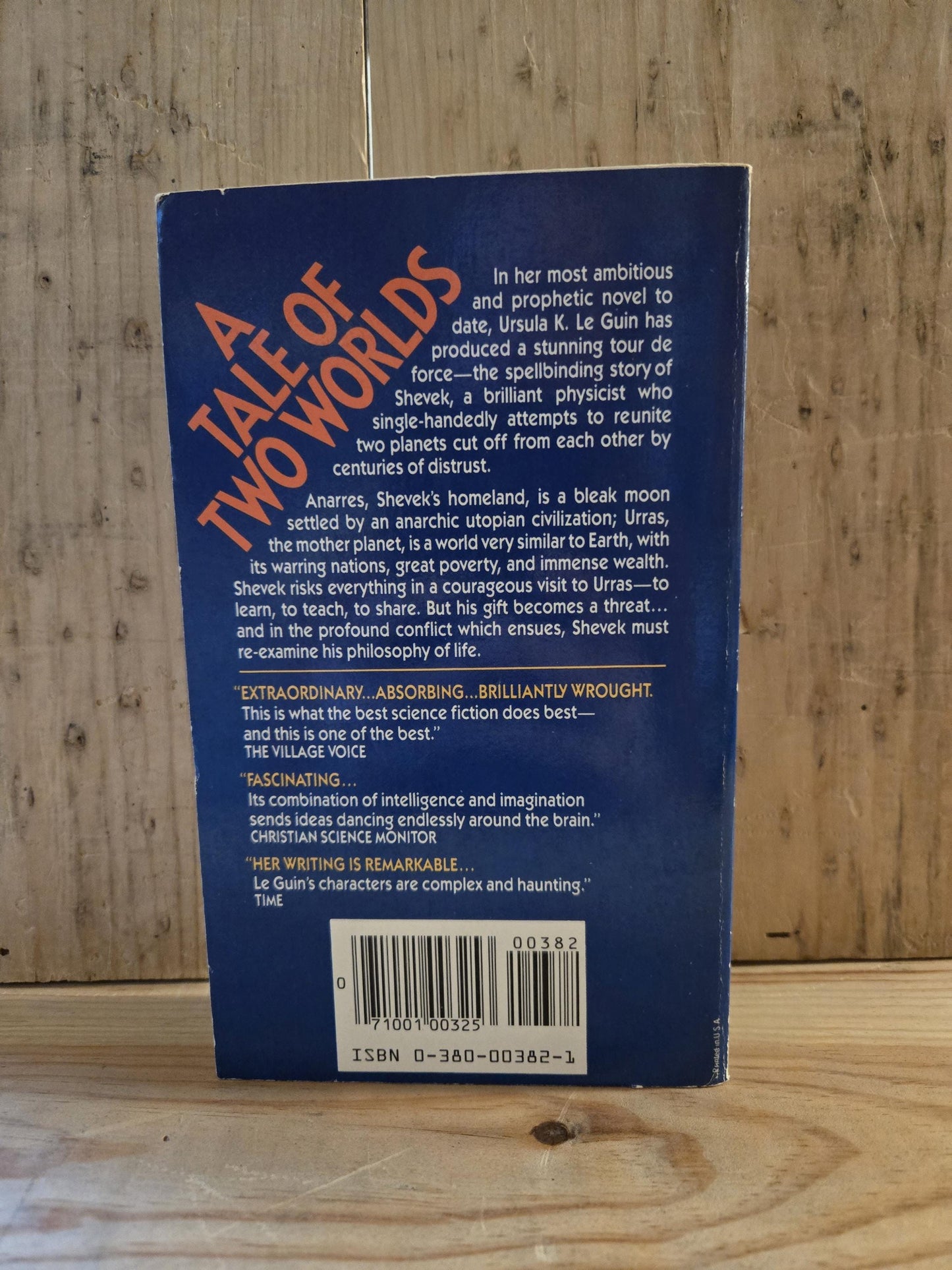 The Dispossessed // Ursula K. Le Guin // 16th Printing 1975 // Vintage Paperback Sci-fi