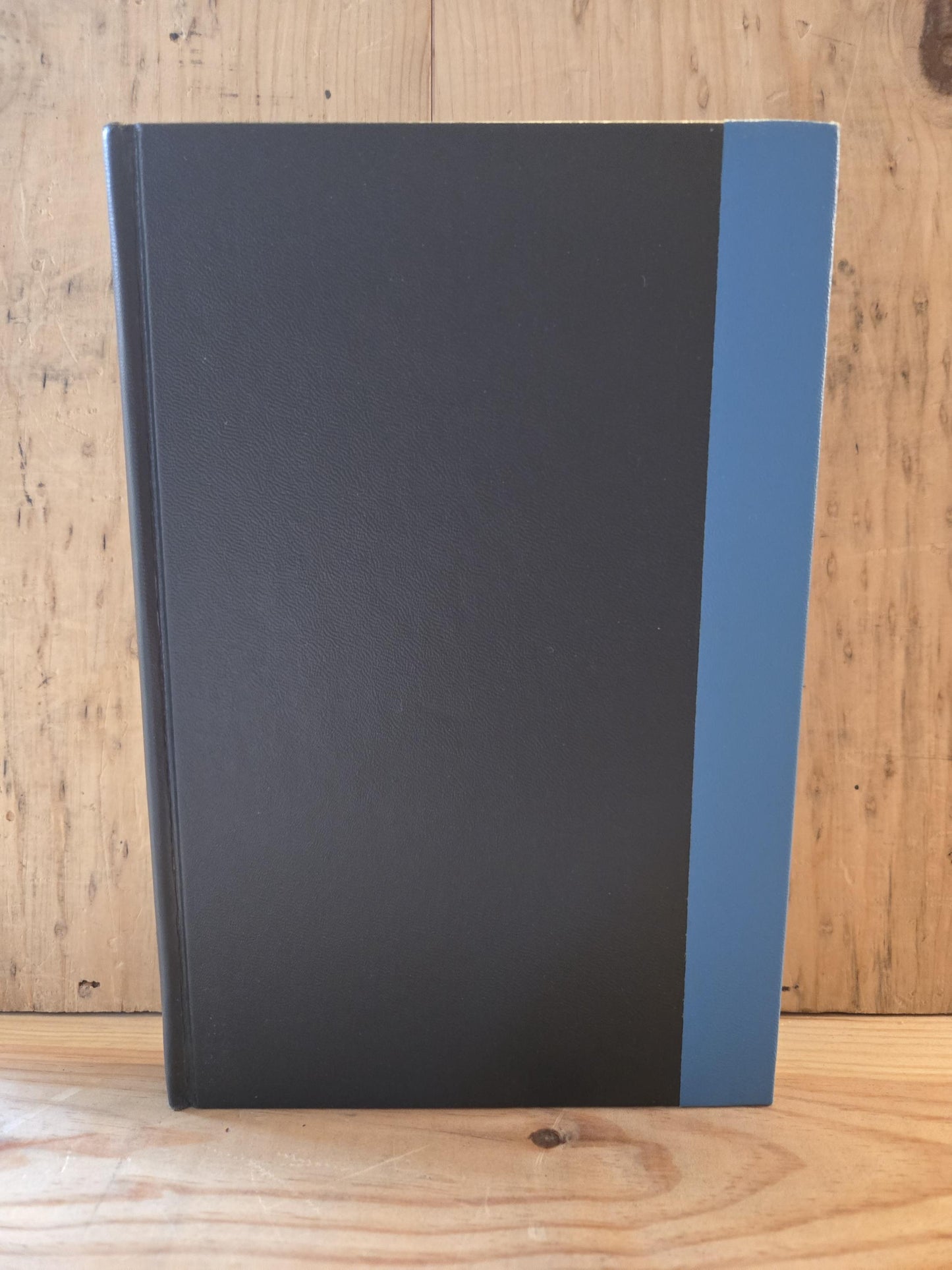 Goldfinger // Ian Fleming // Book Club Edition 1960s // Vintage Hardcover James Bond